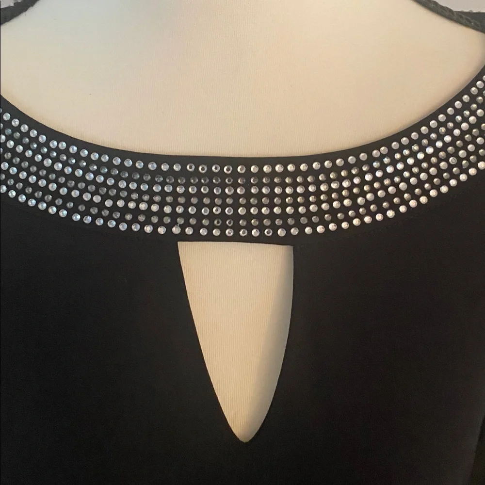 Calvin Klein  black size 6 beaded neckline dress NWT - Picture 3 of 9